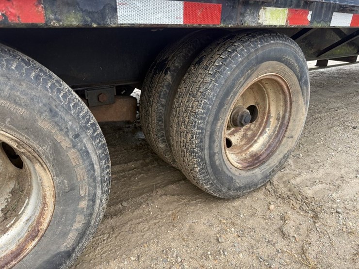 pj-40ft-gooseneck-2012-image-10