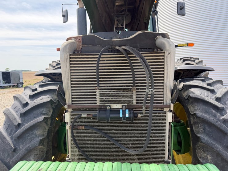 2007-john-deere-8330-image-50