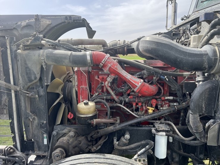 2006-peterbilt-379-image-6