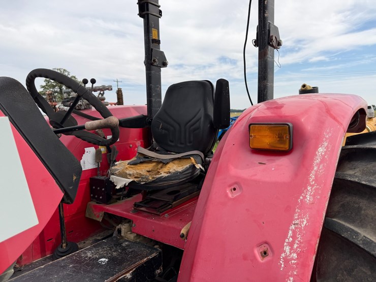 massey-ferguson-2260-image-48