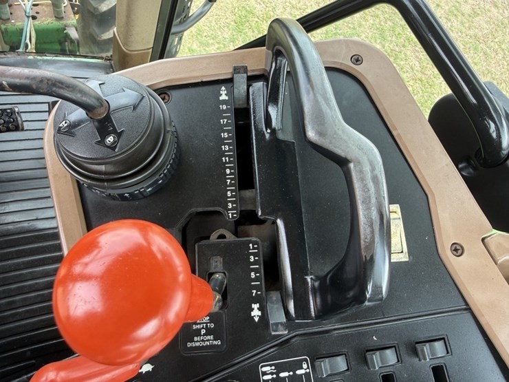 1994-john-deere-7800-image-17