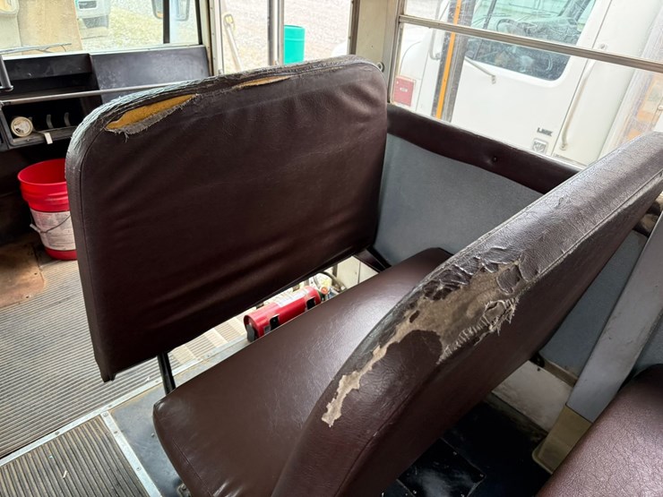 2000-international-3800-image-107