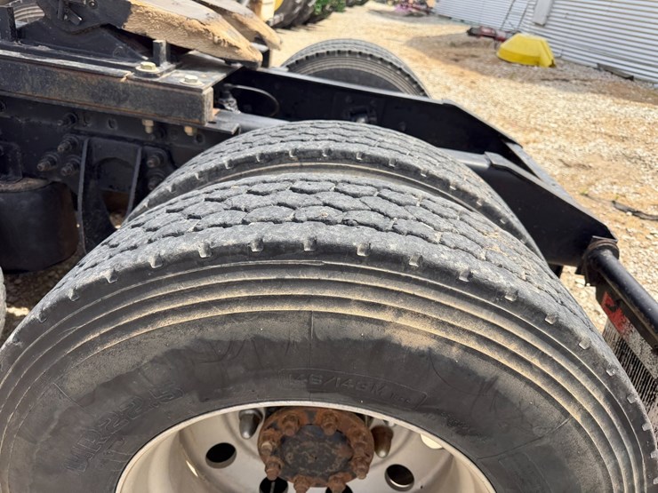 2007-international-9200i-image-6