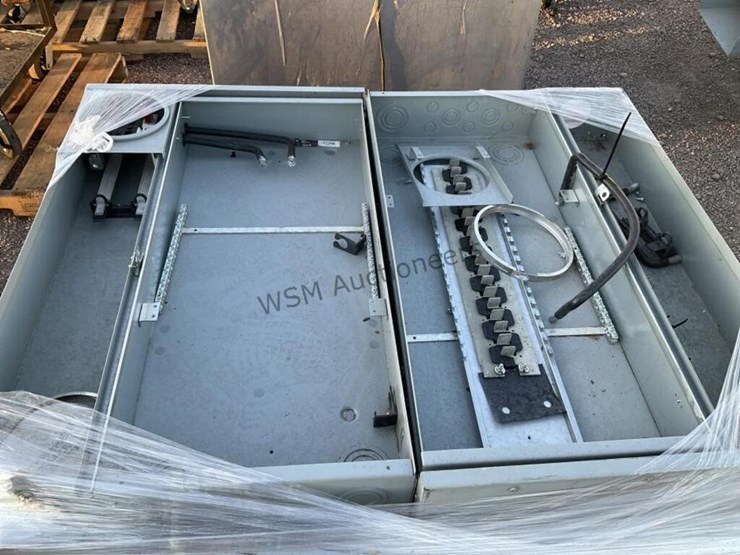 pallet-of-asst-electrical-panels-image-5