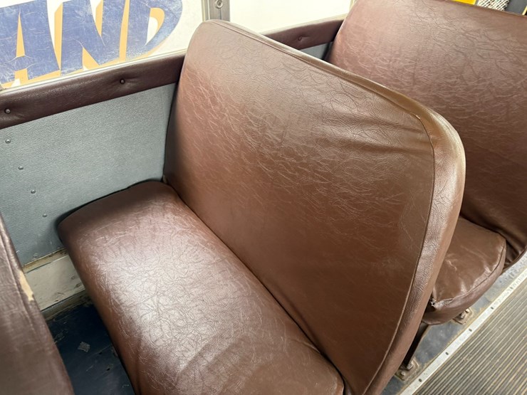 2000-international-3800-image-81