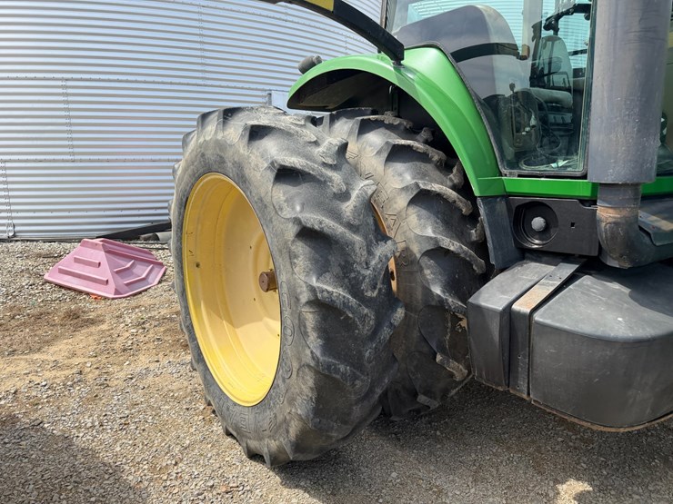 2007-john-deere-8230-image-10