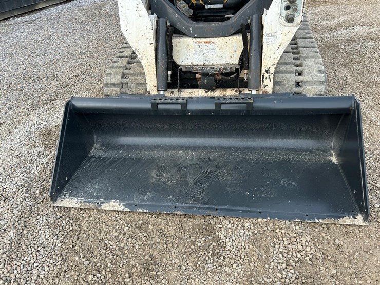 2019-bobcat-t595-image-9
