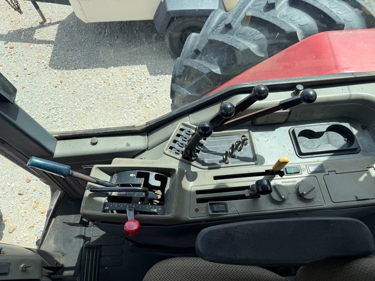 1989-case-ih-7140-image-47