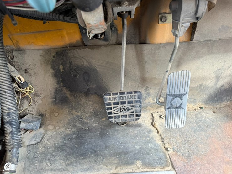 2000-international-3800-image-123