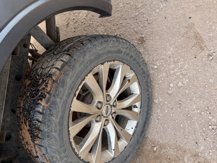 2015-ford-f150-image-11