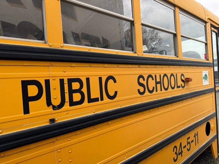 2000-international-3800-image-25