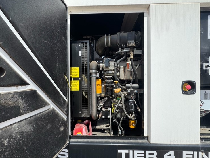2022-jcb-g125rst4f-125-kva-diesel-towable-generator-image-15