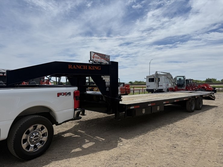 ranch-king-32ft-gooseneck-2020-image-1