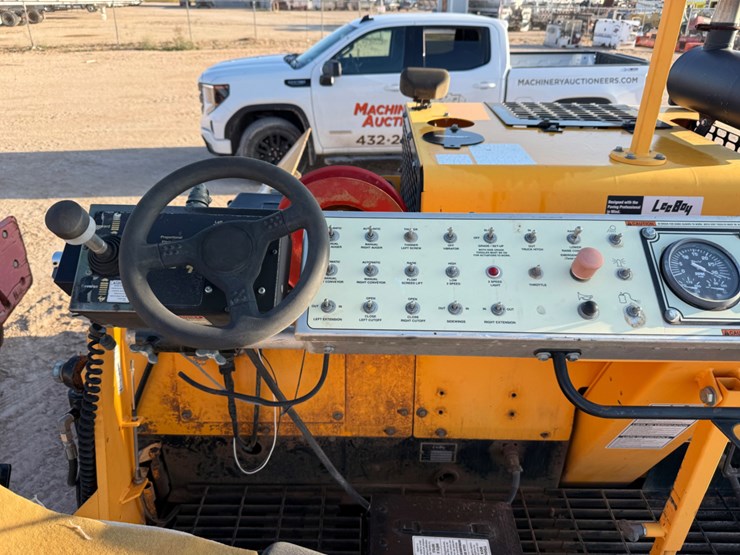 leeboy-8515b-image-7