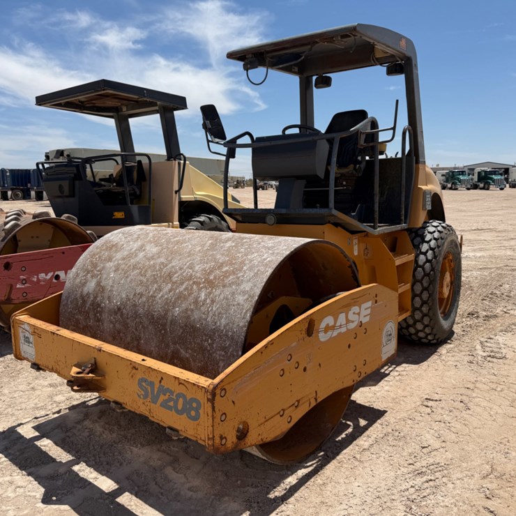 CASE SV208