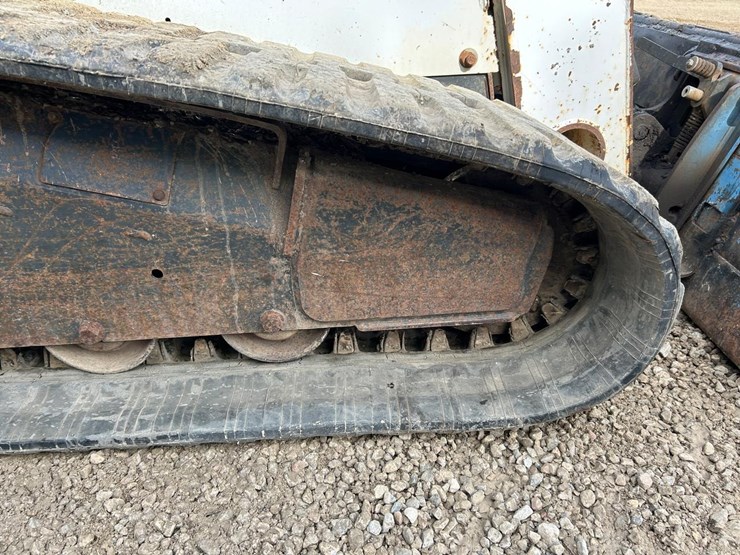 bobcat-t650-image-15