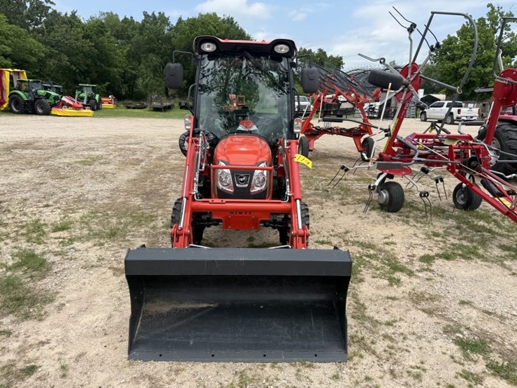 2024-kioti-cx2510hst-image-2