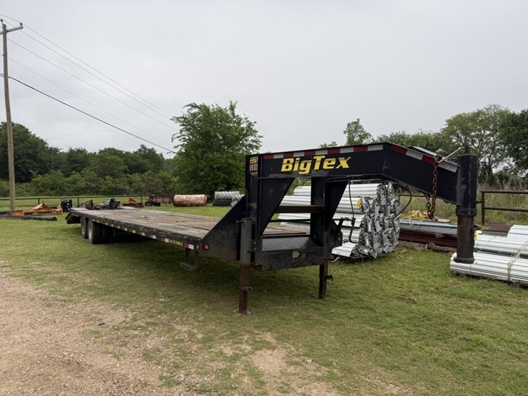 2014-big-tex-22gn-hd-image-3