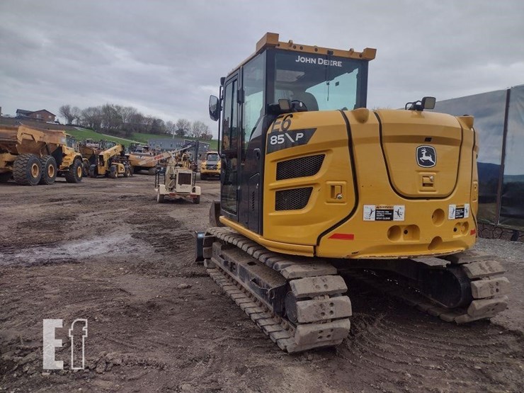 deere-85-p-tier-image-53