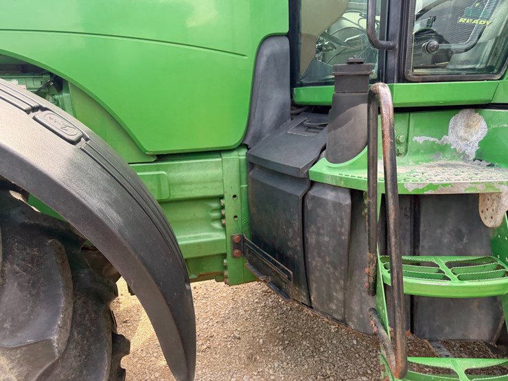 2007-john-deere-8230-image-28