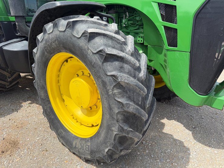2006-john-deere-8330-image-9
