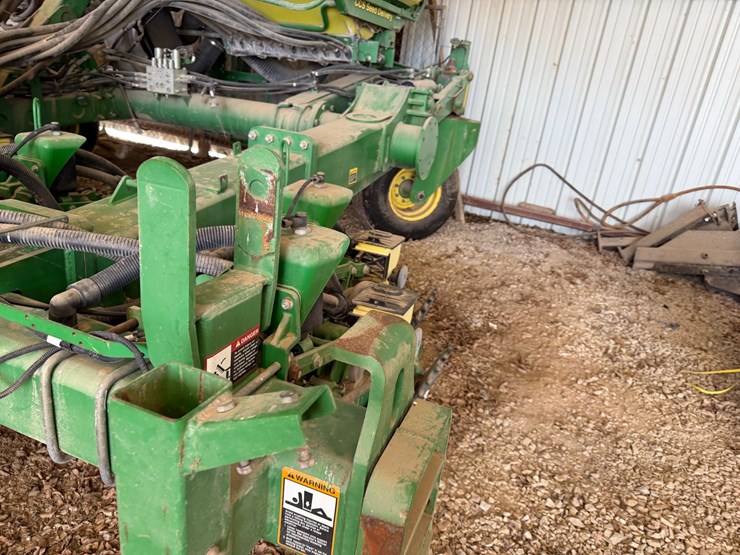 john-deere-1720-image-57