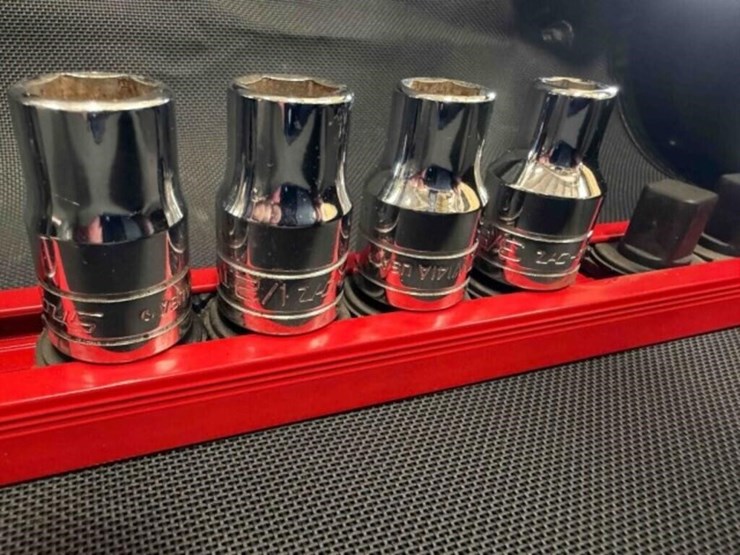 snap-on-sockets-image-4