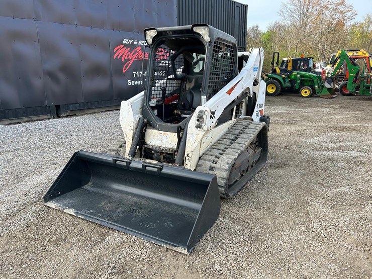 2019-bobcat-t595-image-8