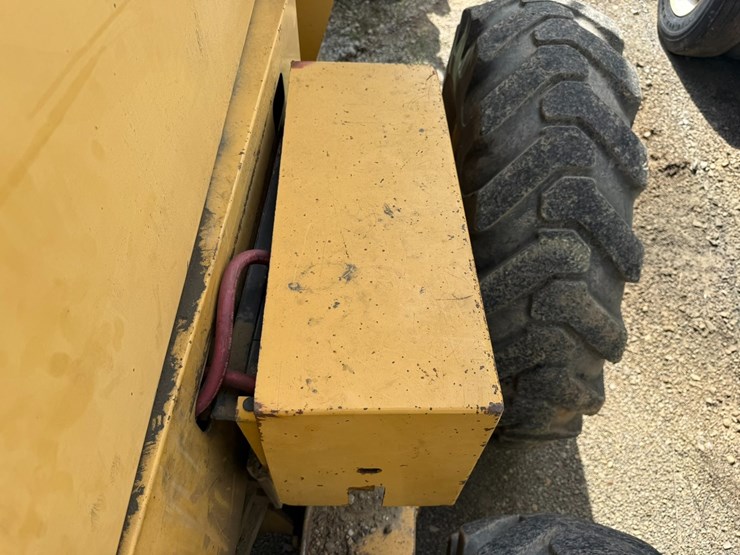 caterpillar-12h-image-71