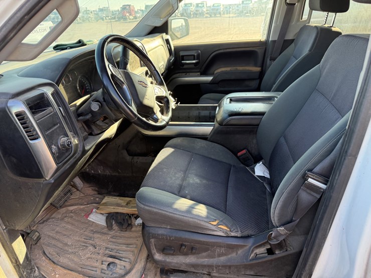 2015-chevrolet-silverado-1500-image-5