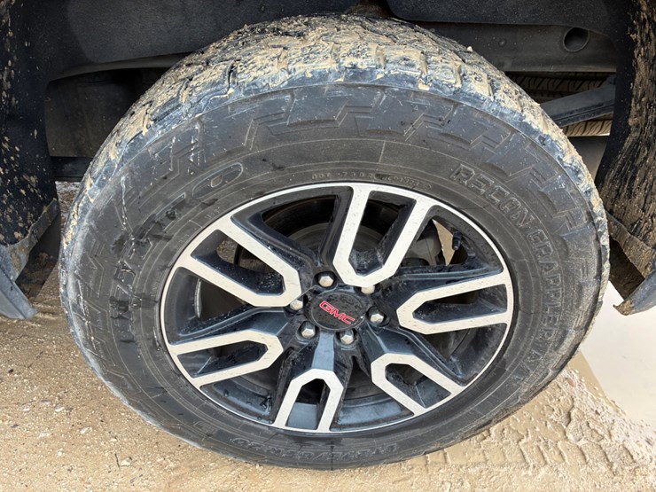 2020-gmc-sierra-1500-image-14