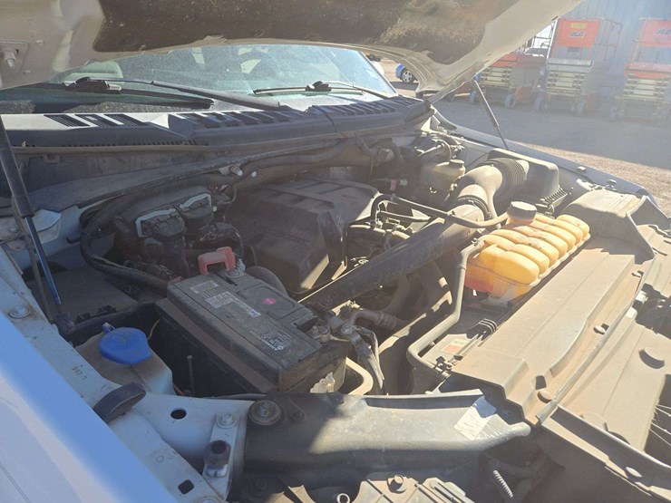 2015-ford-f150-xlt-image-19