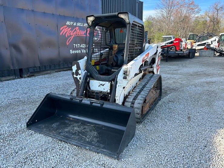 2021-bobcat-t550-image-8