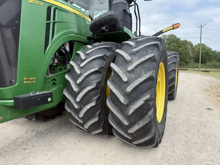 2020-john-deere-9570r-image-13