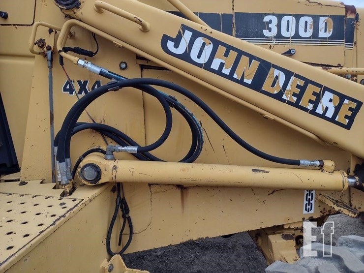 1995-deere-300d-image-27
