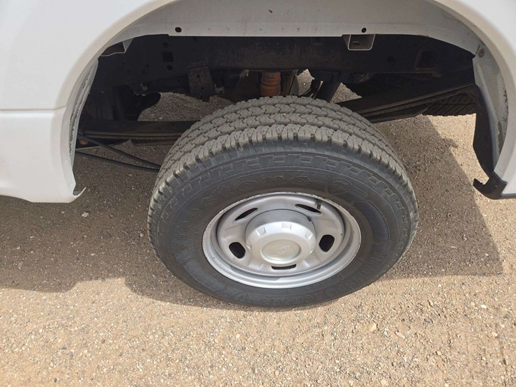 2017-ford-f250-xl-image-5