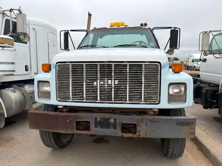 1995-chevrolet-kodiak-c7500-image-2