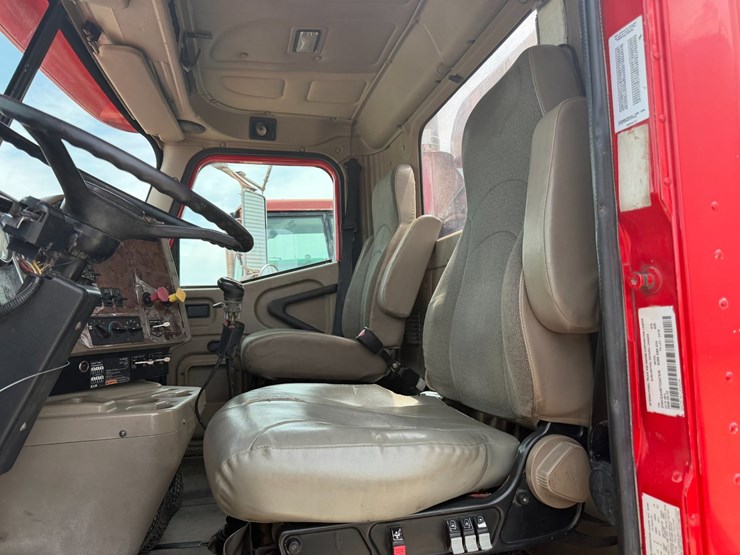 2007-international-9200i-image-58