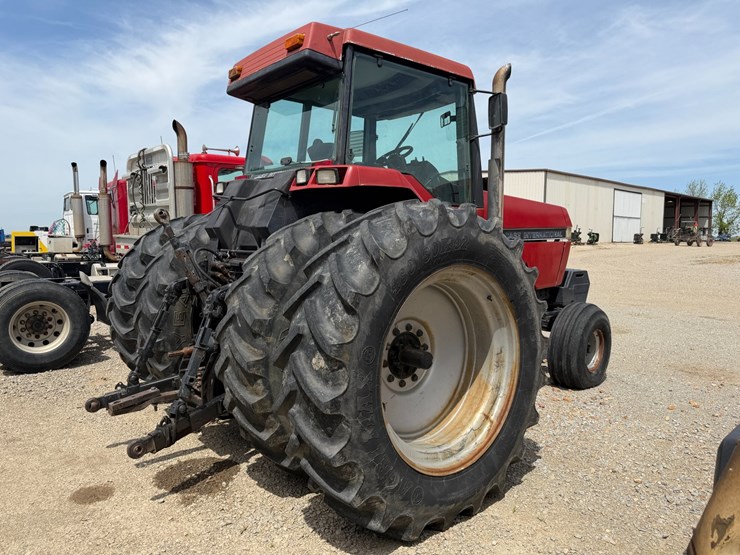 1989-case-ih-7140-image-3