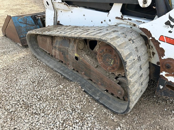 bobcat-t650-image-17