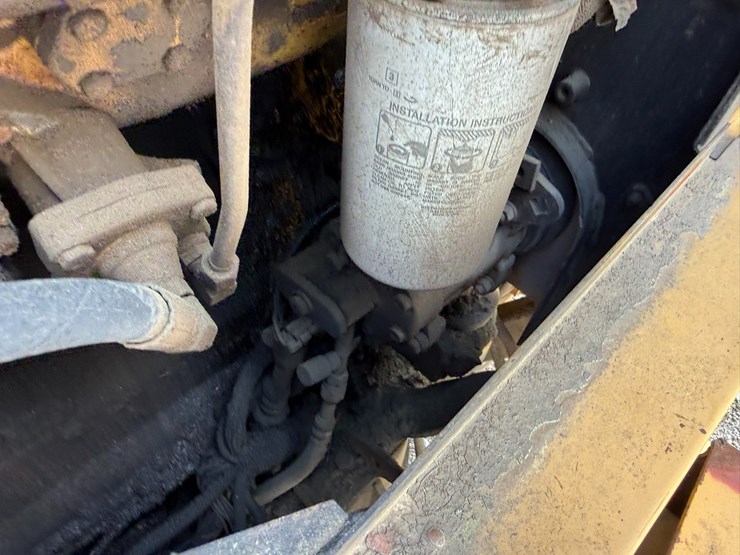 caterpillar-12h-image-80