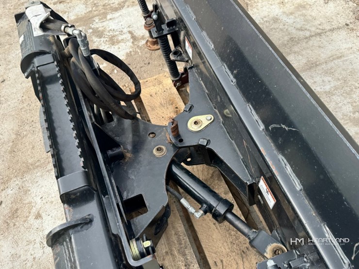 virning-96"-snow-plow-image-8