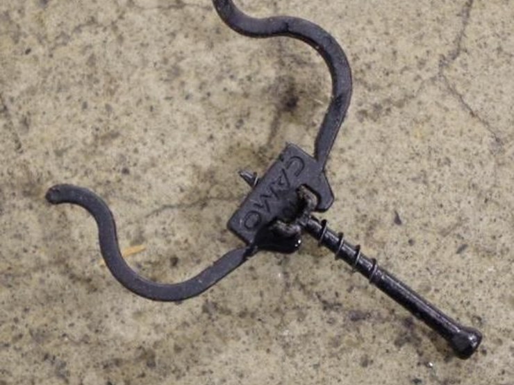 universal-450-image-4