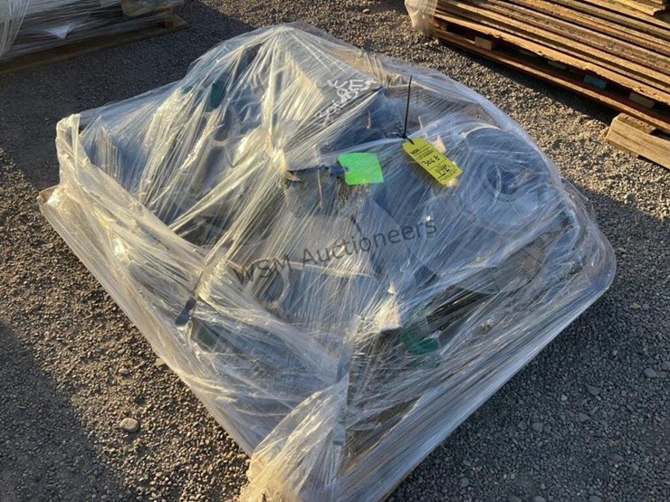 pallet-of-asst-pulling-and-bending-equipment-image-1