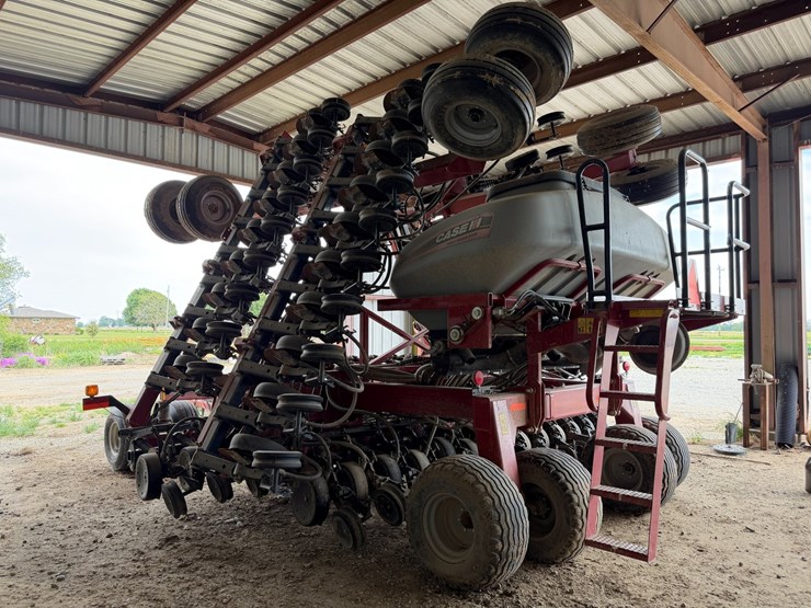 2014-case-ih-36-image-4