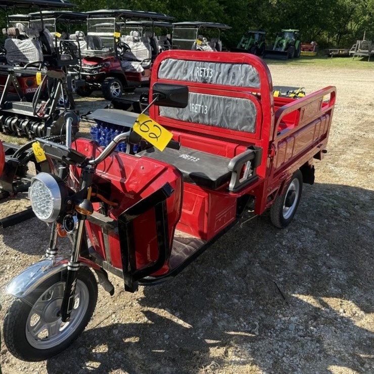 IRANCH 3-WHEEL DUMP CART 2026