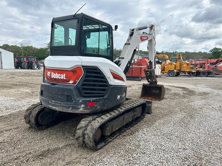 2022-bobcat-e60-image-4