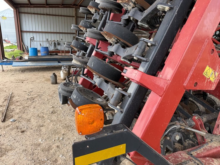 2014-case-ih-36-image-73