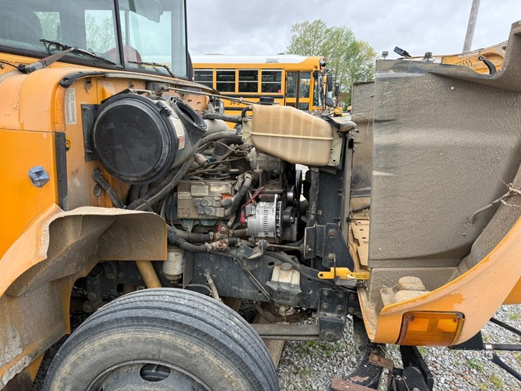 2000-international-3800-image-55