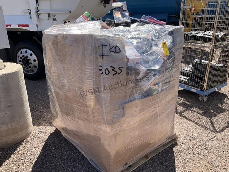 large-box-of-asst-household-items-image-1